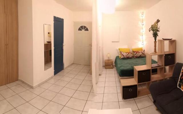 Calm & Cosy, magnifique T1 proche CHU