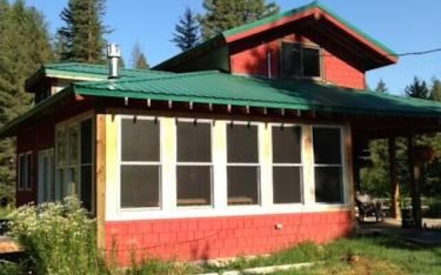 Creekside Cabin