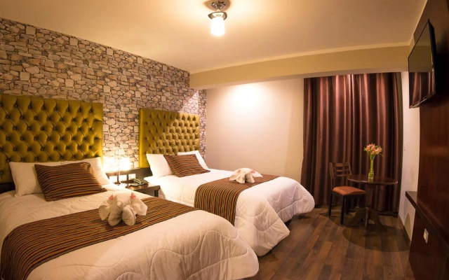 Ureta Hotel