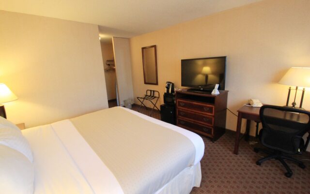 Fireside Inn & Suites Portland