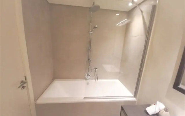 Stunning 1 Bedroom Balcony at Park View Dubai
