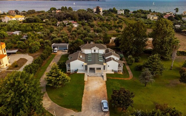 Beautiful 3-bed Villa in Preveza