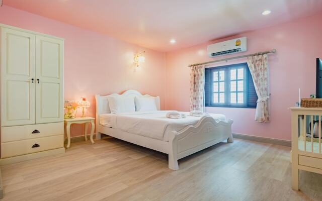 Sakarin Valley Resort & Restaurant