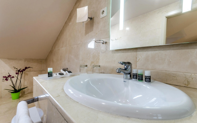 Hotel Exe Suites 33