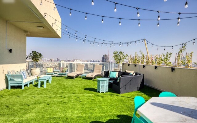 Cali Style 4 BR Penthouse Large Patio