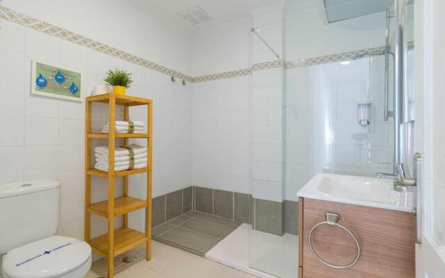 Mahostly Apartamento Comillas SC