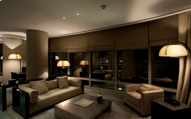 Armani Hotel Dubai, Burj Khalifa