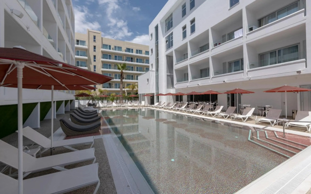 Kokkinos Boutique Hotel