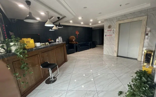 Sunshine Hotel 1st Road (Altay Emerald Bay)