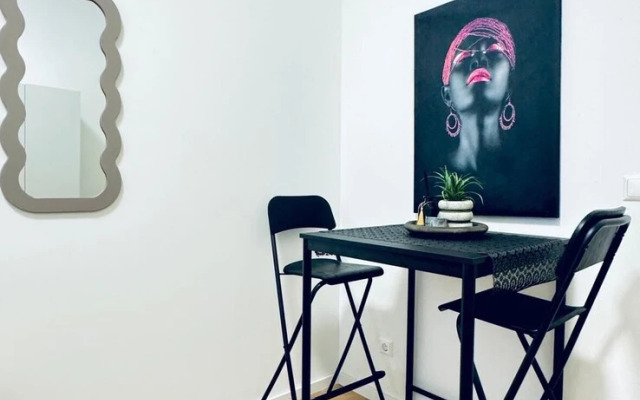 Stylish 4BR Apt Near Westbahnhof