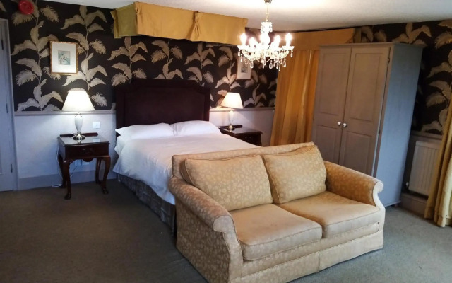The Sibson Inn Hotel
