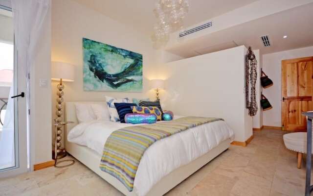 Casa la Mera Mora by Skyrun