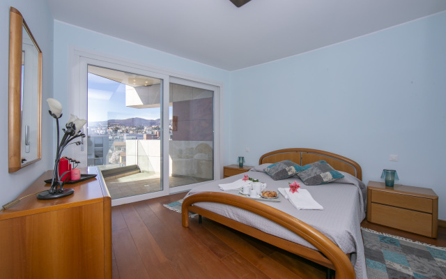 Panoramic Penthouse