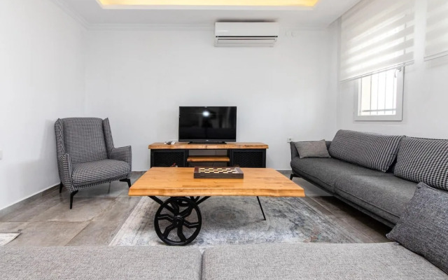 Sea View Huge Private Villa With Terrace in Bodrum