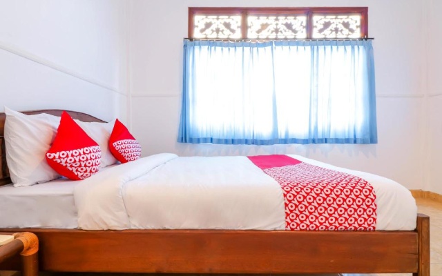OYO 1741 Komala Indah Cottages – Guest Rooms – Kuta