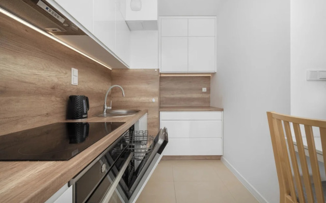 Wrocław Apartment for 4 by Renters