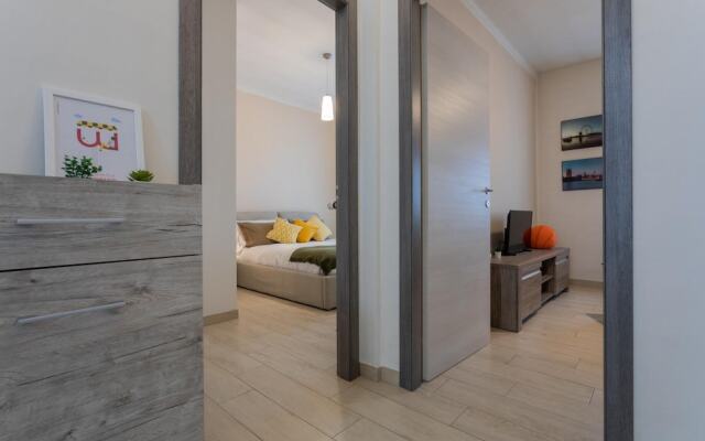 Modern House Santa Rita by Wonderful Italy