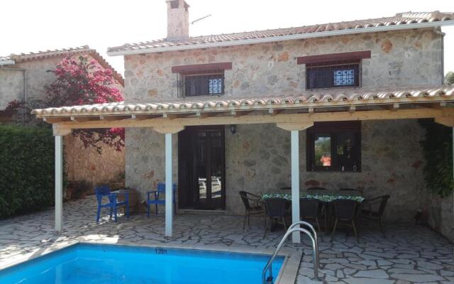 Dioni Villa