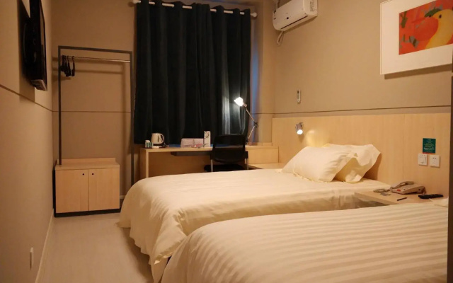 Jinjiang Inn Shanghai Jiading Chengzhong Road
