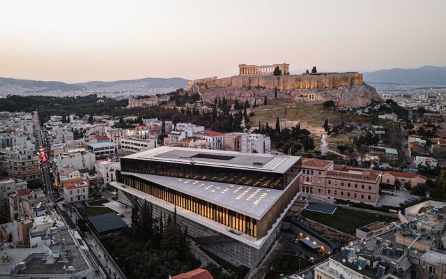 Acropolis Elegant Apartment