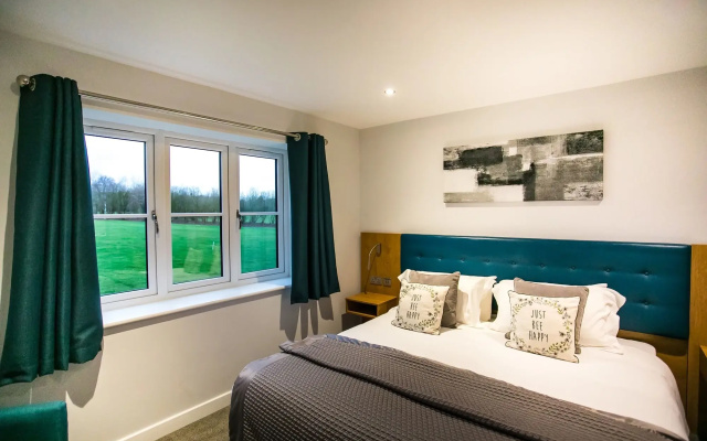 The Stratford Park Hotel & Golf Club