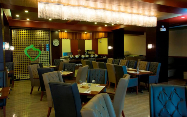Venus Parkview Hotel