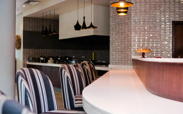 Crowne Plaza Dar es Salaam by IHG