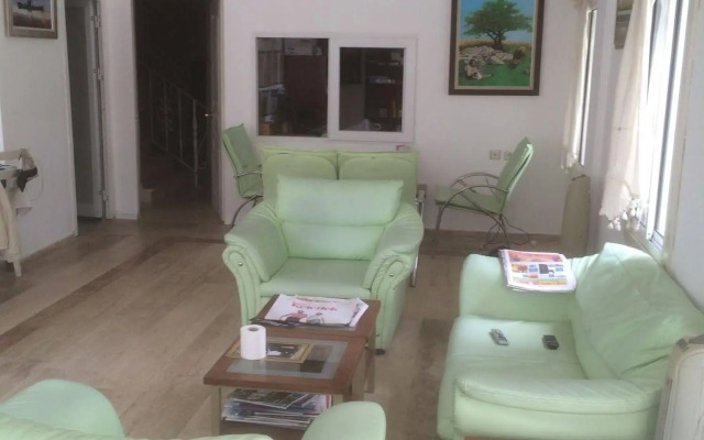 Ministar Hotel