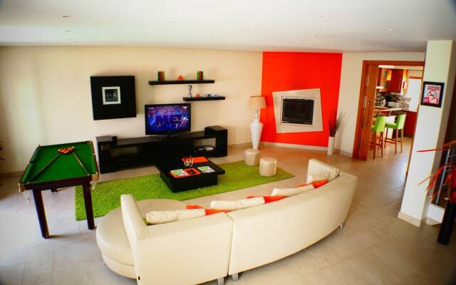 Surf Royal Guest House