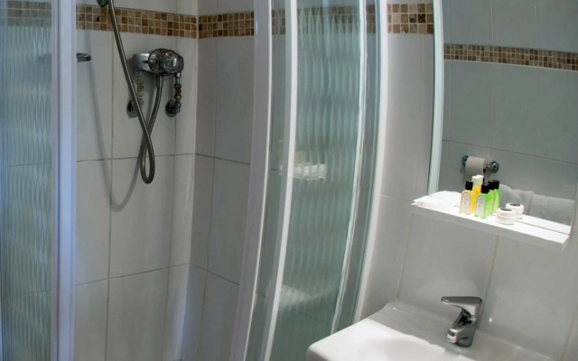 Thomas James Hotel