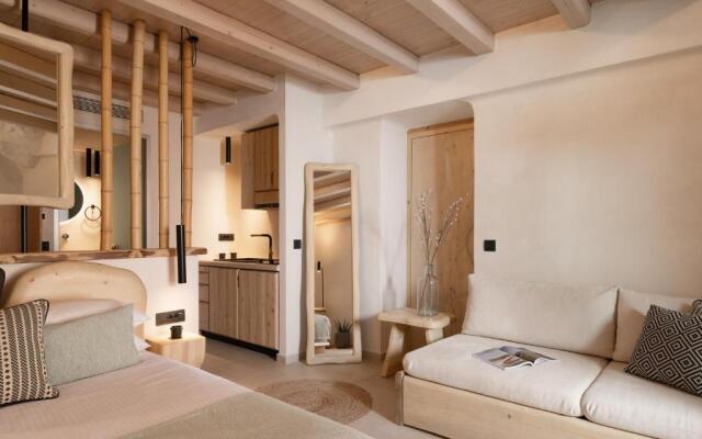 Manili Boutique Suites & Villas