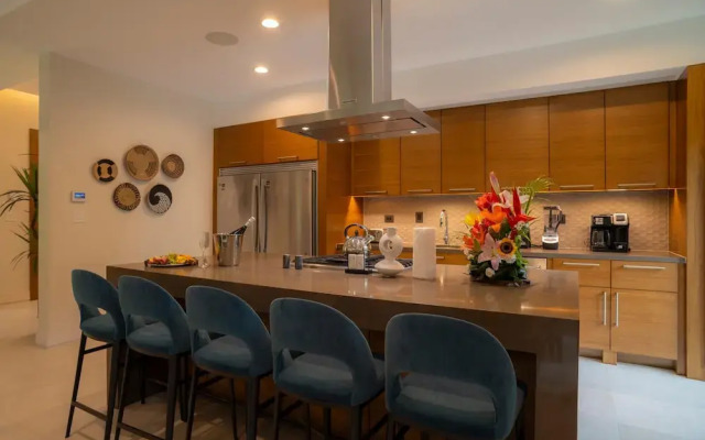 - Casa Cenizaro Six Bedroom Private Pool Family