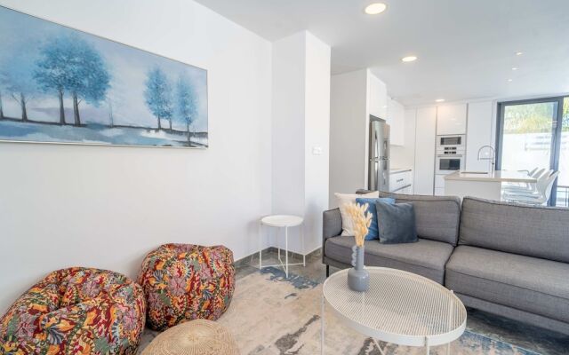Phaedrus Living Luxury Villa Panorama(No Front Desk Please Contact The Property 5 Days In Advance)