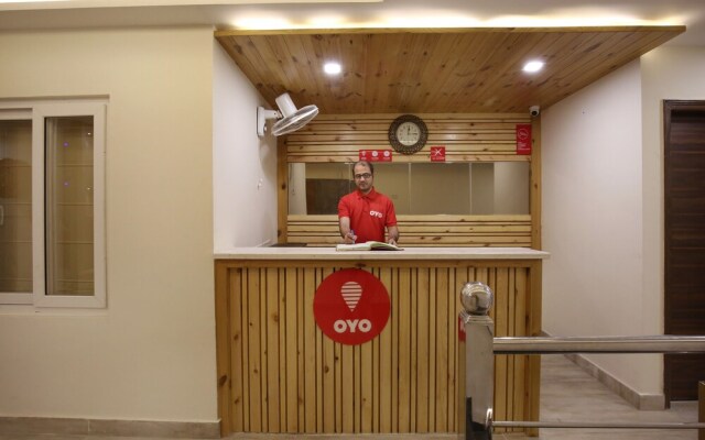 OYO 9986 Hotel Hashtag