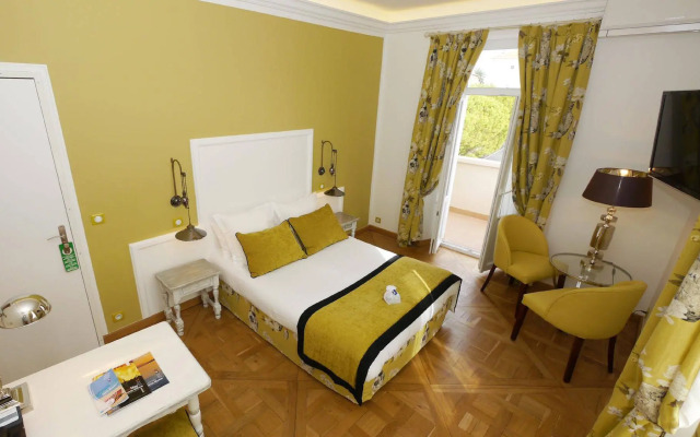 Hotel Royal Bon Repos