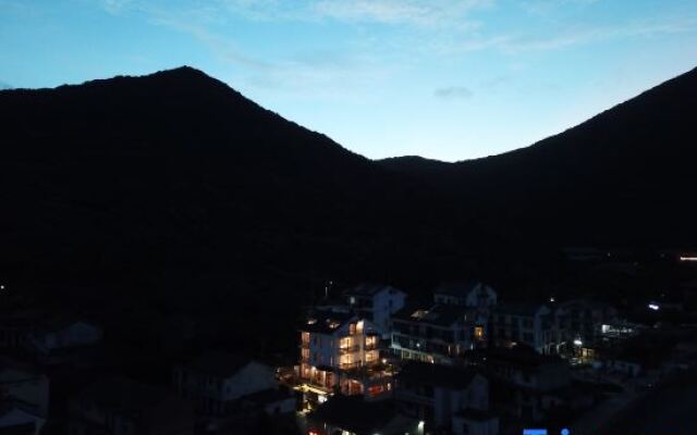 Xichi Banhai Guesthouse