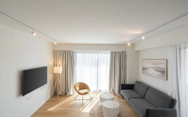 LIV Athinum 1 - Luxury Apartment 3A