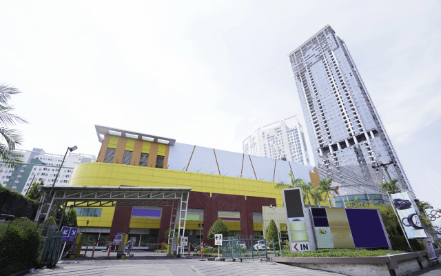 OYO Flagship 2261 Pp Properti Pavilion Permata
