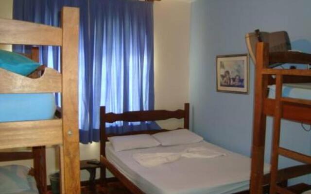 Chale Mineiro Hostel & Pousada