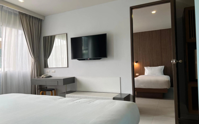 Elegancy Sansabai Hotel