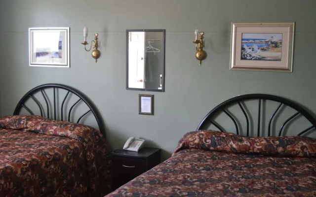 Modern Motel
