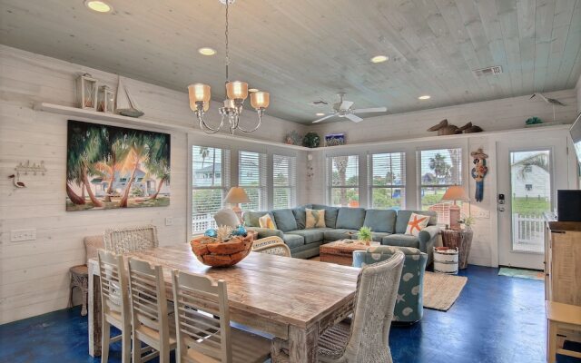 Endless Summer 4Br Home