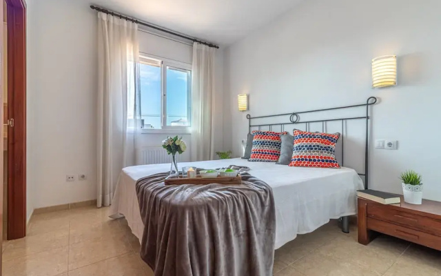 Villa in Empuriabrava With Private Pool