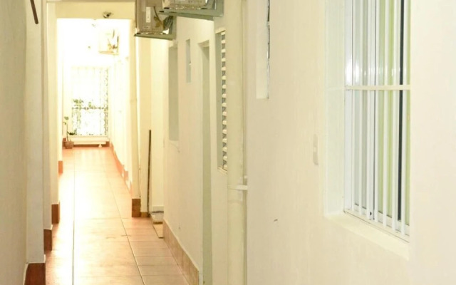 Lize Hotel-Hostel