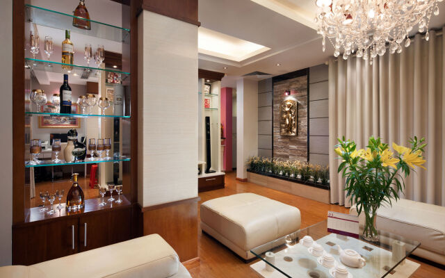 Luxeden Hotel Hanoi