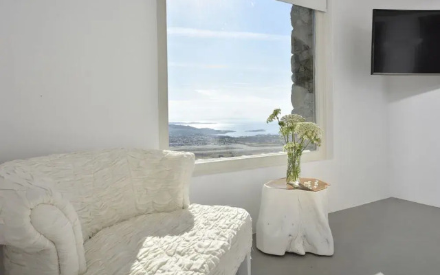 Mykonos Rocks Luxury Villas