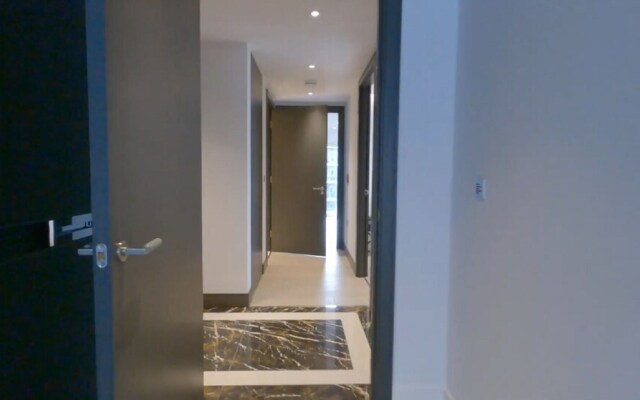 Chelsea Harbour 2-bed Apartment in London
