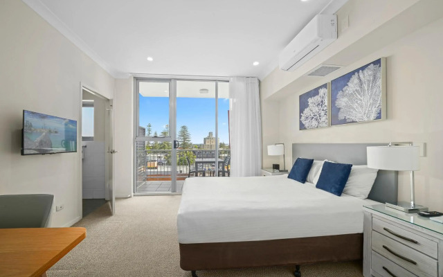 Macquarie Waters Boutique Apartment Hotel