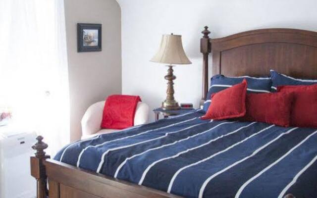 Riverwalk Bed and Breakfast