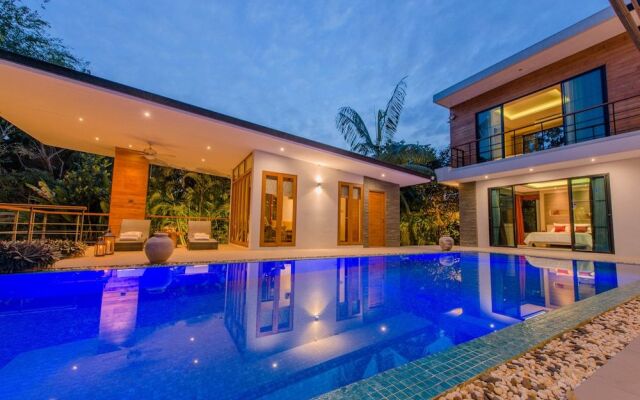 Moin Lakeside Pool Villa ChiangMai